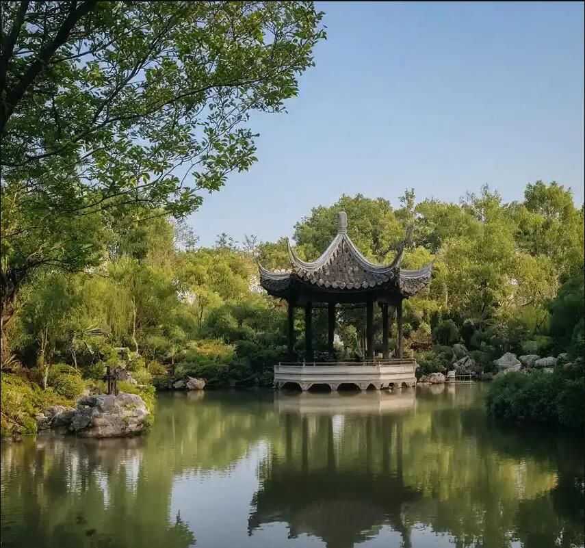 平顶山小萱餐饮有限公司